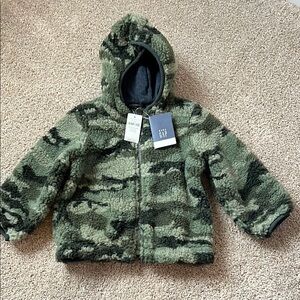 NWT Baby Gap Green Camo Print Sherpa Hooded Jacket 18-24 Months
